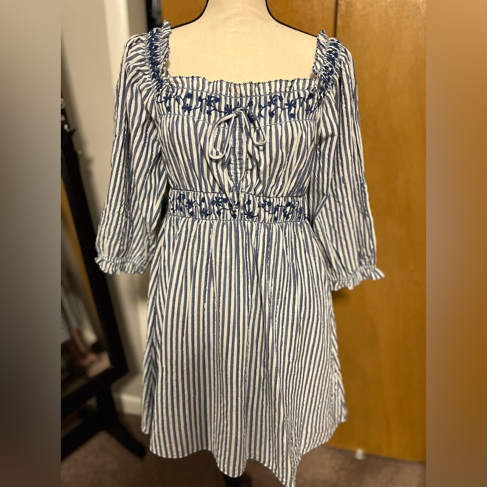 American Eagle dress